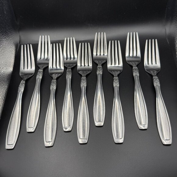 Oneida Vista Stainless Steel Dinner Forks Set Of 9 Vintage Flatware Silverware - Picture 1 of 5